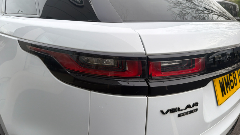 Land Rover Range Rover Velar 2.0 P300 R-Dynamic SE 5dr Auto Petrol Estate